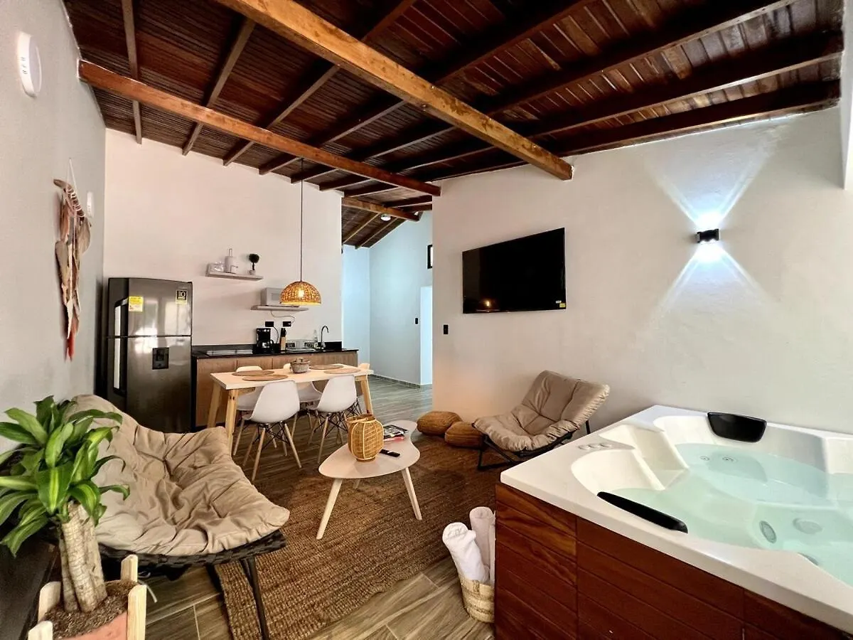 Nowa Cumbiana Apt - With Hot Tub On Provenza'S Main Street Medellin 0*,  Colombia